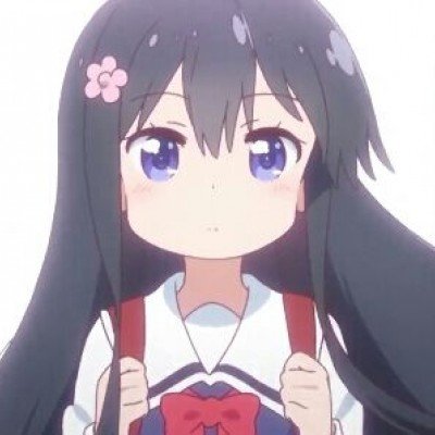 三亚一海滩露出尖锐钢筋
